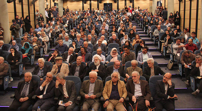 در نشست علمی یادروز سعدی عنوان شد/ به اخلاقِ دوستی سعدی برگردیم