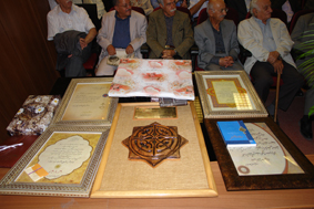روز پنجشنبه۲۵ مهرماه ۱۳۸۷ از بیش از نیم قرن تلاش های استاد حسن امداد تبجیل شد