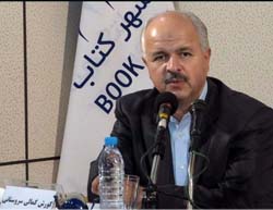 جدال با سعدی در عصر تجدد