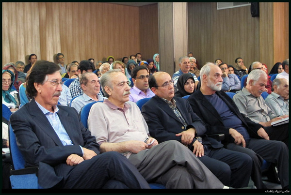 دومین روز همایش حافظ و دوستی/ حافظ قهرمان مکتب دوستی است