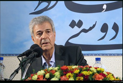 اولین روز همایش حافظ و دوستی/ دنیا نیازمند درخت دوستی حافظ است