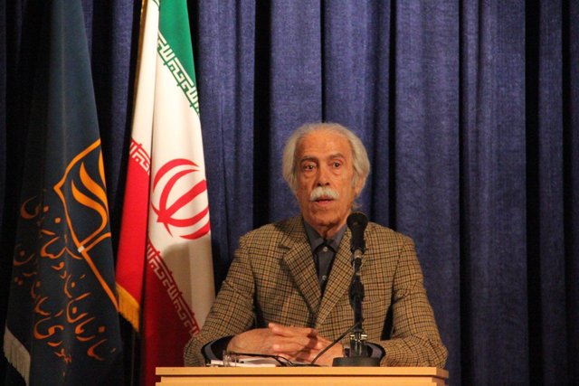 انصاری لاری: اوجی، سنت نامه‌نگاری میان اهالی فرهنگ را احیا کرد