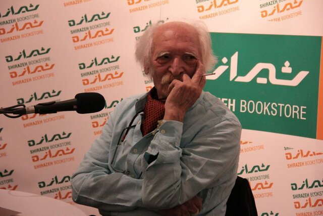آرزوی دولت‌آبادی در رونمایی رمانش در شیراز