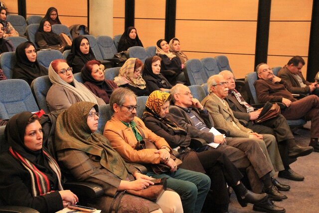 کمالی در همایش «ادبیات معاصر ایران»: شیراز در انتظار داستان‌های ارزشمندی است که فرهنگ غنی  آن را روایت کند